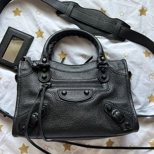 ❤️SOLD❤️ BALENCIAGA Classic City Chevre Metallic Edge Matte Black Mini